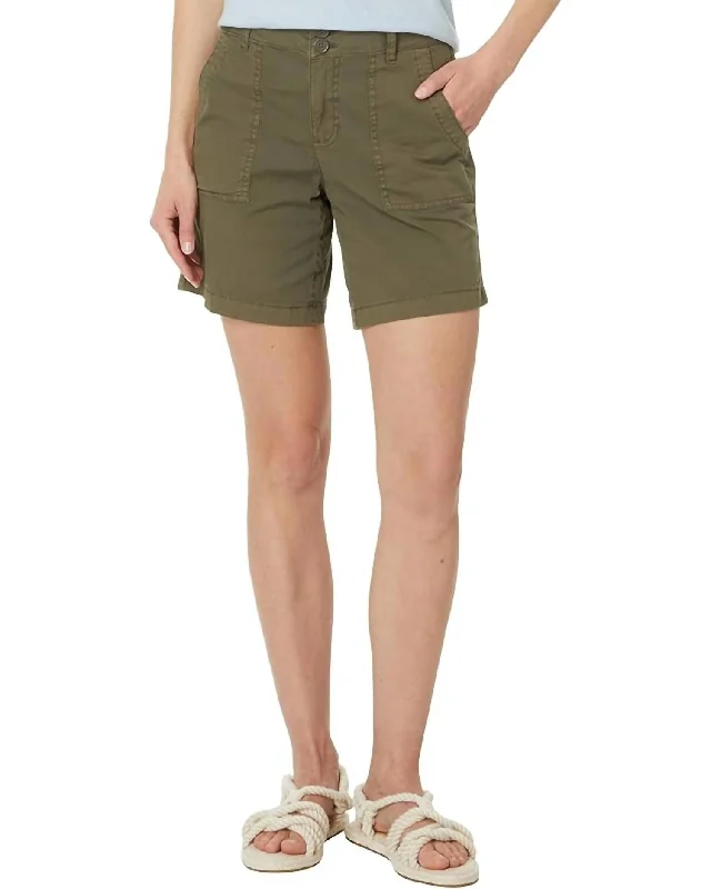 Renegade Shorts In Burnt Olive